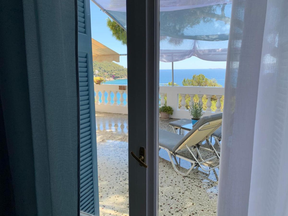 Villa Loula Apartment II Poros Town Exterior photo